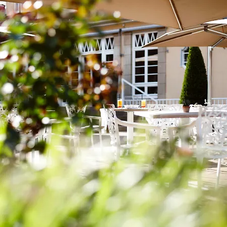 Hotel Waldhotel 4*