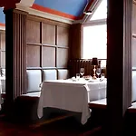 Waldhotel