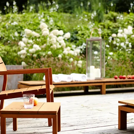 Waldhotel 5* שטוטגרט